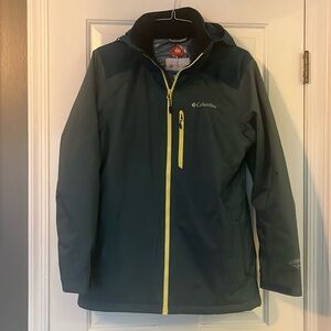 Columbia Men's Dark Green Ski Jacket with Yellow Accents